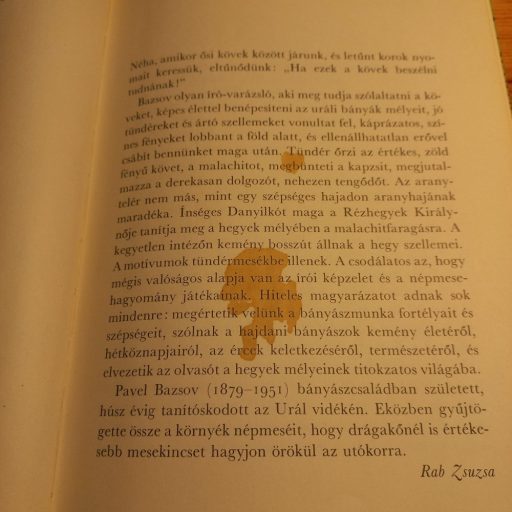 A Rézhegyek Királynője