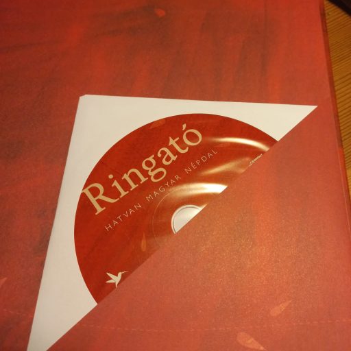 Ringató - Hatvan magyar népdal - CD-vel