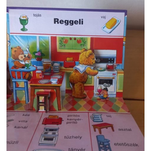 Térbeli oktató- és foglalkoztatókönyvek